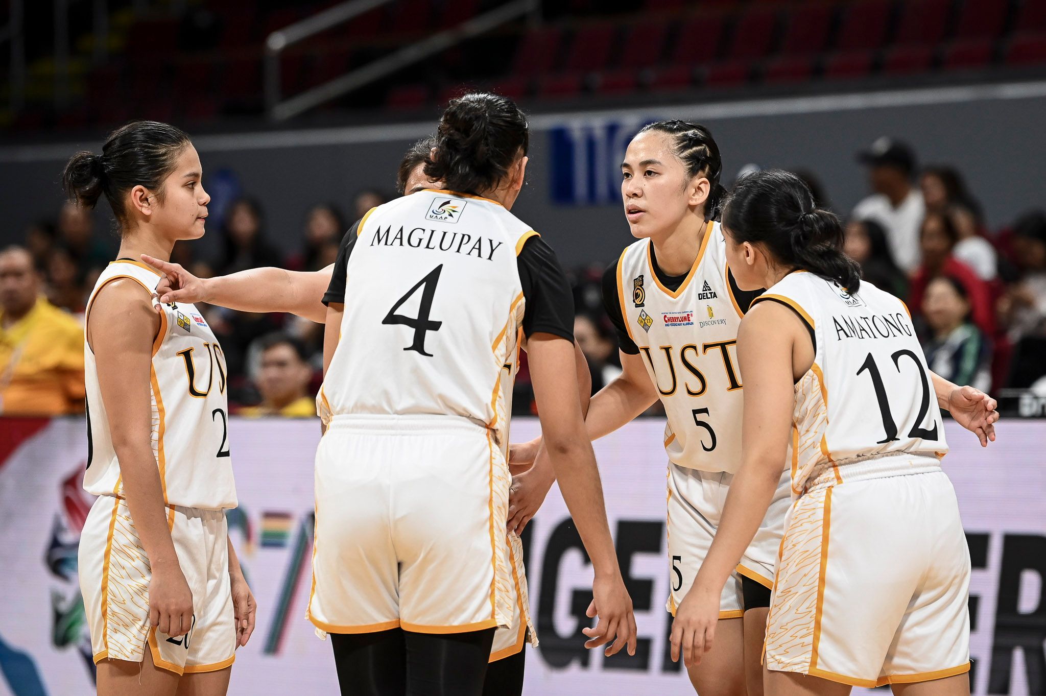 University of Santo Tomas booked its second semifinals ticket in the UAAP Season 87 Collegiate Women’s Basketball Tournament with a commanding 70-54 win over Far Eastern University on Sunday, October 28, at the SM Mall of Asia Arena.