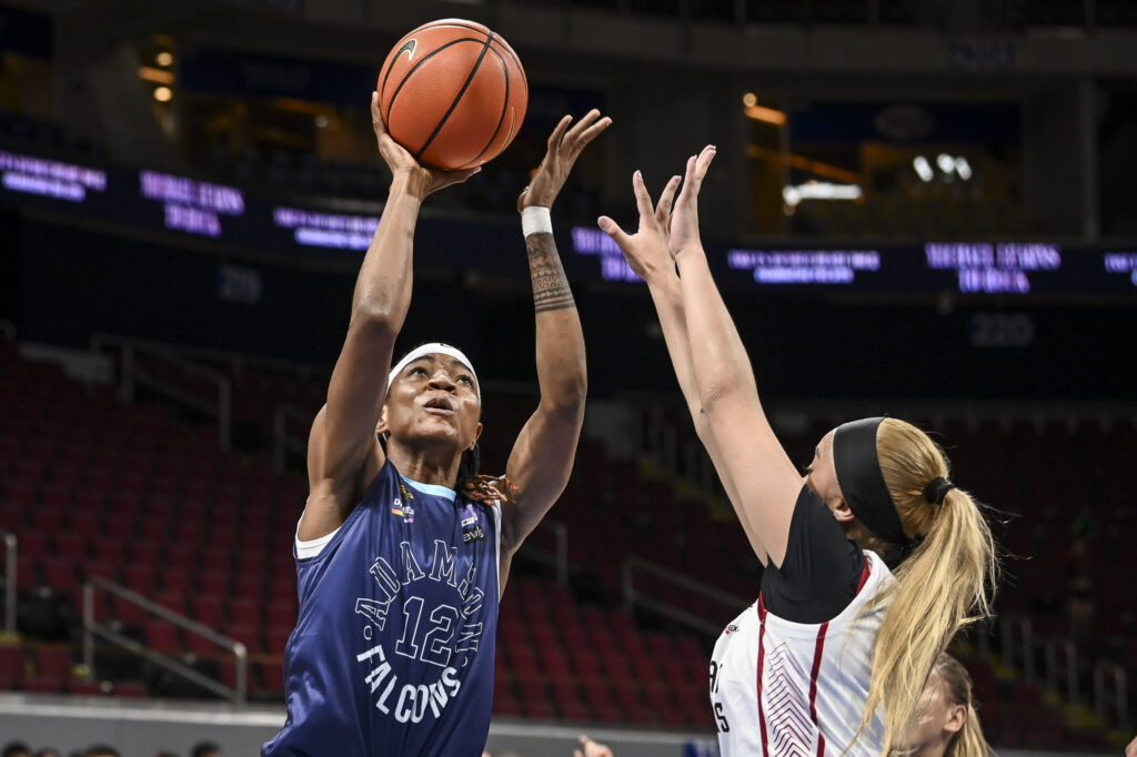 The Adamson Lady Falcons managed to subdue University of the Philippines’ late-game rally in the UAAP Season 87 Collegiate Women’s Basketball Tournament, pulling off a hard-fought 57-54 win on Sunday, October 27, at the SM Mall of Asia Arena.