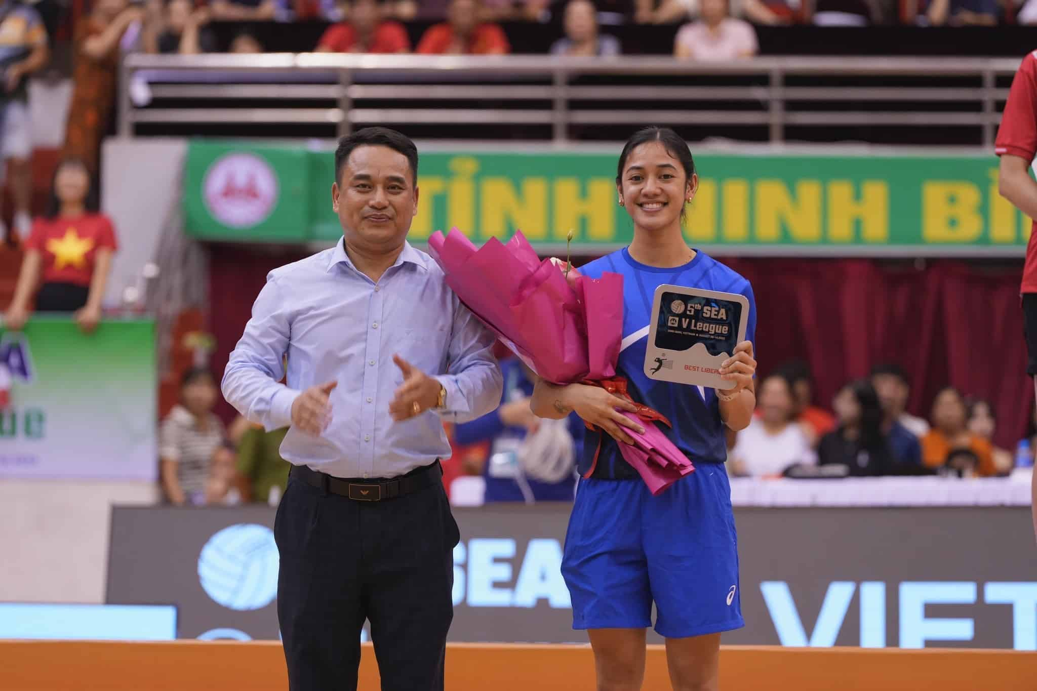 Justine Jazareno wins Best Libero