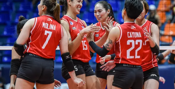 Cignal will head into the Premier League Volleyball (PVL) Reinforced Conference quarterfinals after outplaying Nxled on Tuesday, August 20, at the FilOil EcoOil Centre in San Juan City.