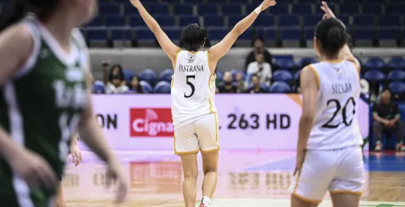 University of Santo Tomas regained its winning ways, pulling away from De La Salle University with a 76-68 victory in the UAAP Season 87 women’s basketball tournament on Sunday, September 29, at the Smart Araneta Coliseum.