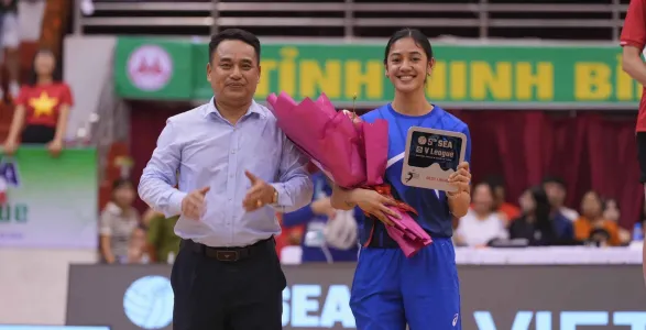 Justine Jazareno wins Best Libero